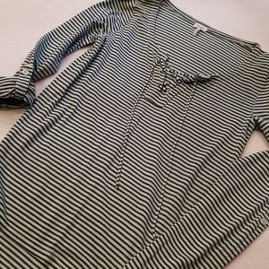 GIFTED Splendid Lace Up Front Long Sleeve Tee Top X Small